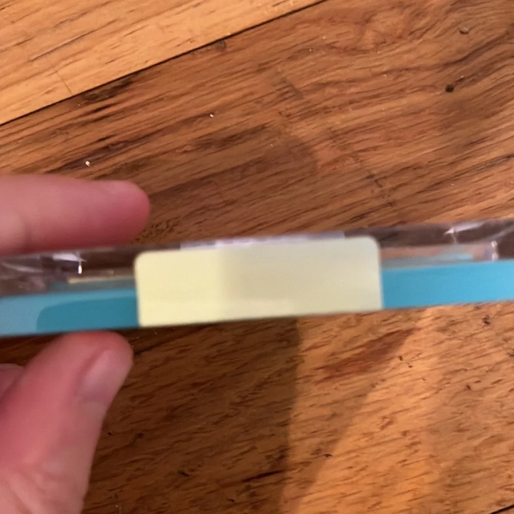 Wet n wild SpongeBob limited edition highlighter - Picture 3 of 5